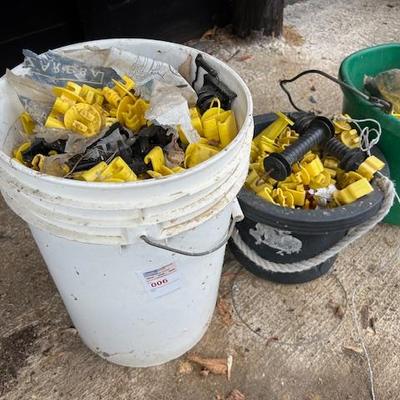 insulators for fence