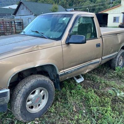 GMC Truck - runs - title
