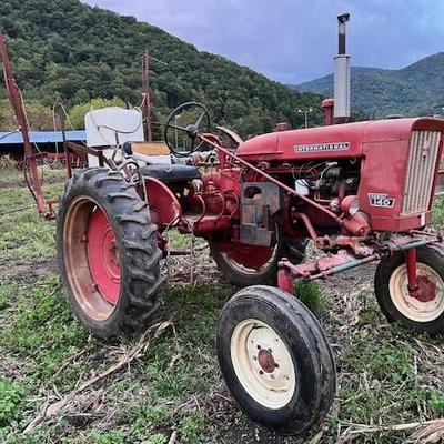 International Tractor 