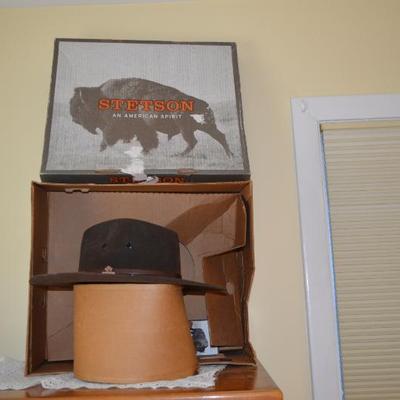 Sale Photo Thumbnail #102