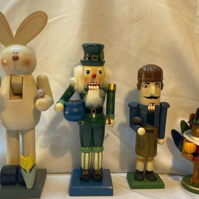 Turkey, Rabbit and Other Nutcrackers 