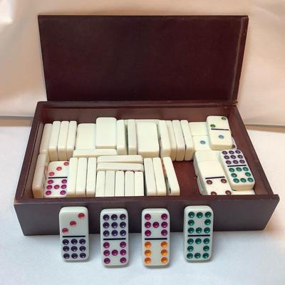 Color Dot Dominoes c 1996