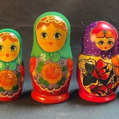 Matryoshka Dolls-Nesting Dolls 