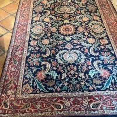 Rug in Burgandy and Navy