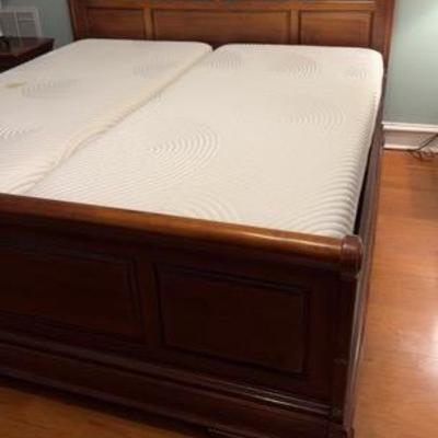 King Sleigh Bed (no Mattress)