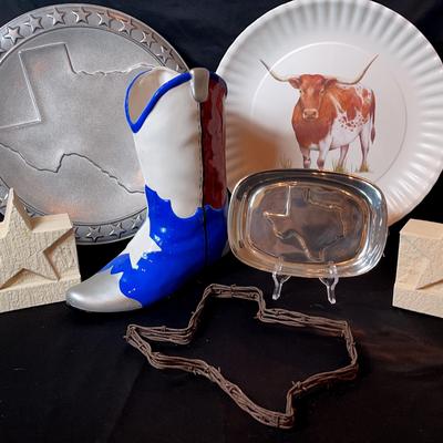 Unique Texas-Themed Decor