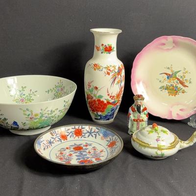 Japanese Porcelain Collectibles