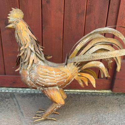 Rustic Metal Rooster 
