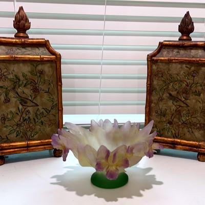 Hand Painted Wooden Boxs And Orchard Base