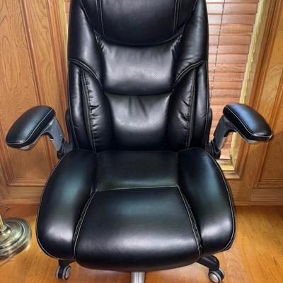 Global Furniture Office Chair 