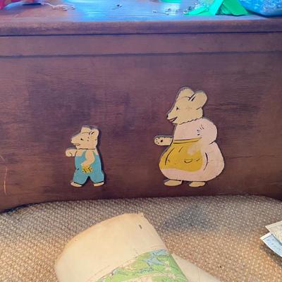 1960s vintage toy box