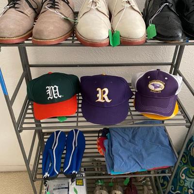 mens shoes size 9.5 and caps