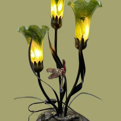 Vintage Dale Tiffany Glass Floral Lamp