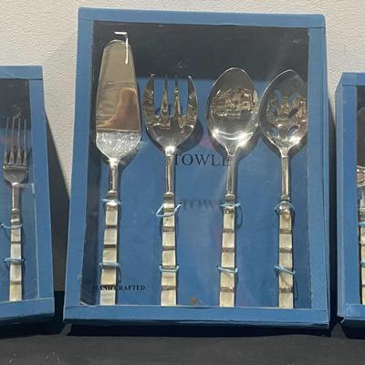 Towel Hand Crafted Silverware Set