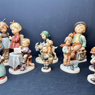 Lot Of 10 Hummel Figurines
