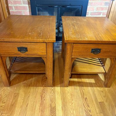 Pair Of Thomasville Craftsman Style Side Tables 