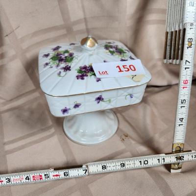 Sale Photo Thumbnail #392