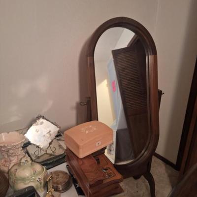 Sale Photo Thumbnail #74