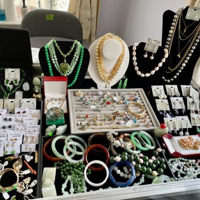Fine jewelry, including jade, pearls, precious stones, coral and gold