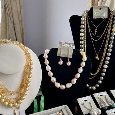 Large and lovely baroque pearl choker