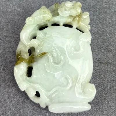 Chinese Jadeite Clambering Monkies Atop Peach Carving 