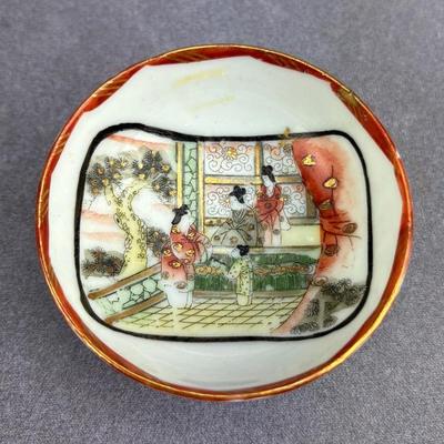 Vintage Colorful Japanese Porcelain Sauce Dish
