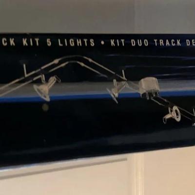 Duo Track Light System