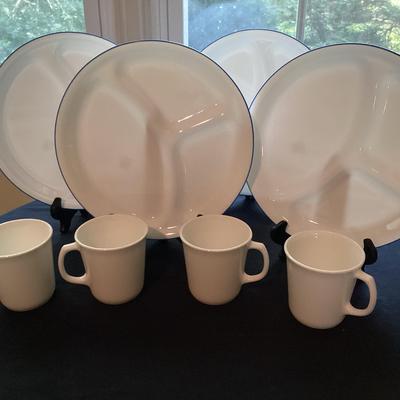 Corelle Divided Plates & Corning Coffee Cups (4)