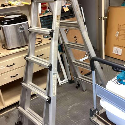 Adjustable Ladder