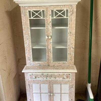 Children’s Hutch 