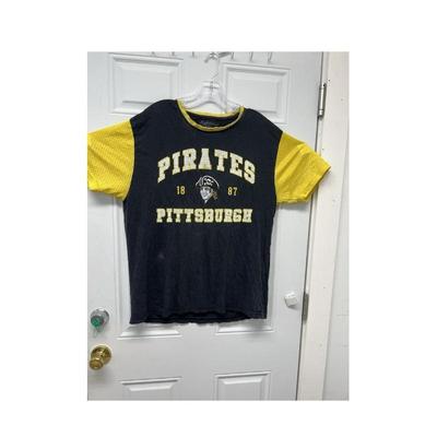 Pittsburgh Pirates T-Shirt Size XL vintage jersey AAA3267 
