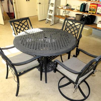 Sale Photo Thumbnail #440: Aluminum patio set with swivel rockers