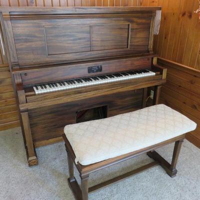 Sale Photo Thumbnail #188: Lyon & Healy Washburn player piano