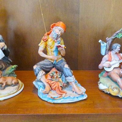 Sale Photo Thumbnail #68: Capodimonte Giuseppe Cappe pieces