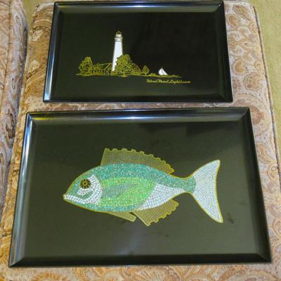 Sale Photo Thumbnail #44: Couroc Melmac trays