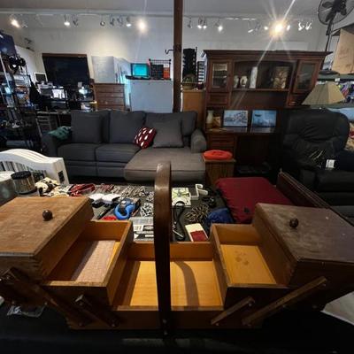 Sale Photo Thumbnail #414