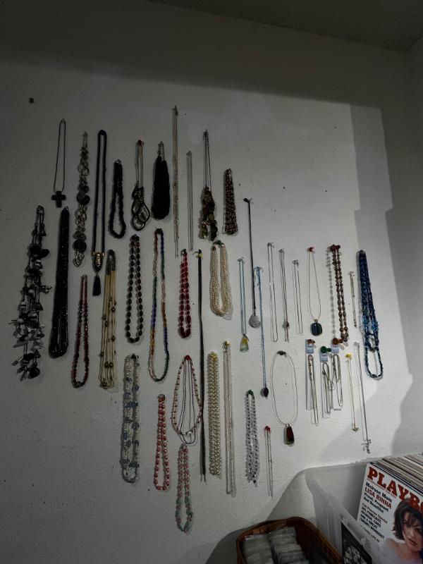 Sale Photo Thumbnail #628
