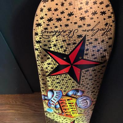 Vans Warped Tour Skateboard Deck – Red Star Graphic (Limited Edition)