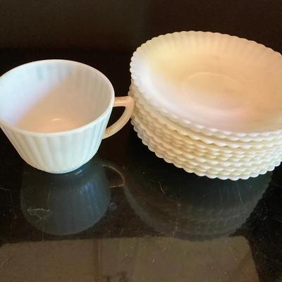 Vintage Milk Glass Cup & Saucer Set – Ribbed Swirl Design (9 Pieces)