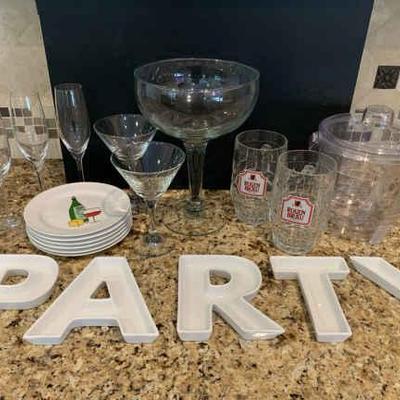 Ha124 party time bar set up