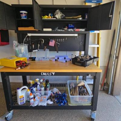 Ha152 rolling tool bench with storage