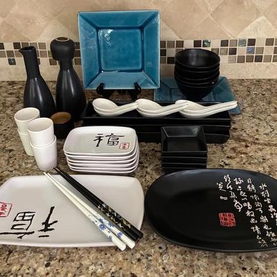 Ha172 asian cuisine plates and sake serving set