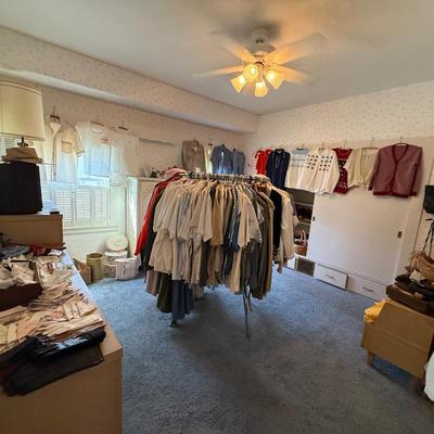 Sale Photo Thumbnail #402