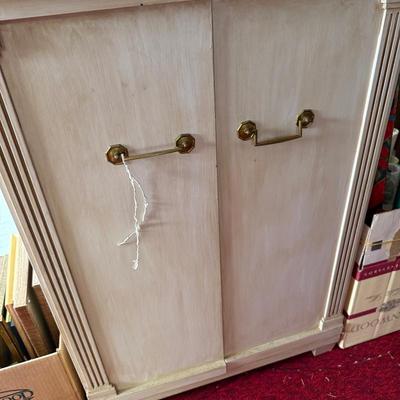 Sale Photo Thumbnail #557
