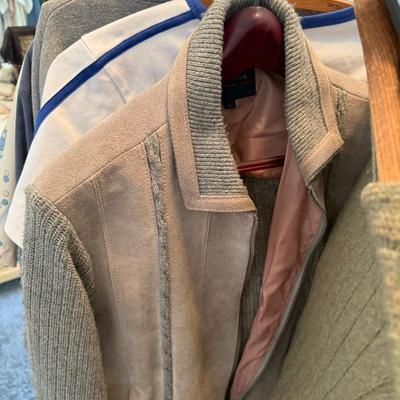 Sale Photo Thumbnail #467