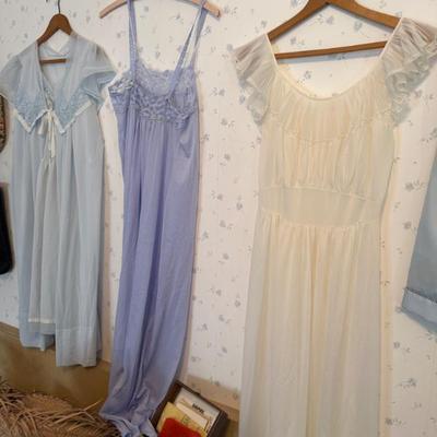 Sale Photo Thumbnail #426