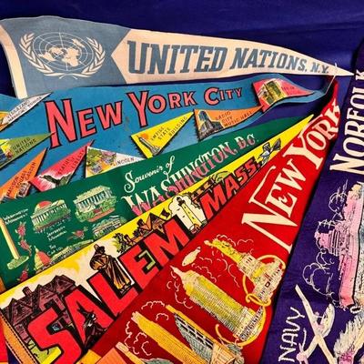 Vintage collection pennant travel lot