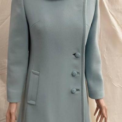 Vintage clothing stunning vintage sky blue jacket