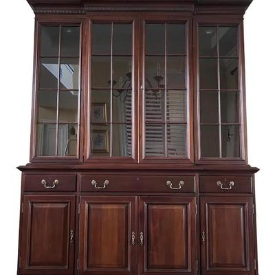 LINK TAYLOR MAHOGANY HIGH END BREAKFRONT