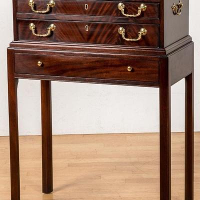 STICKLEY MAHOGANY FEDERAL STYLE SILVER CHEST